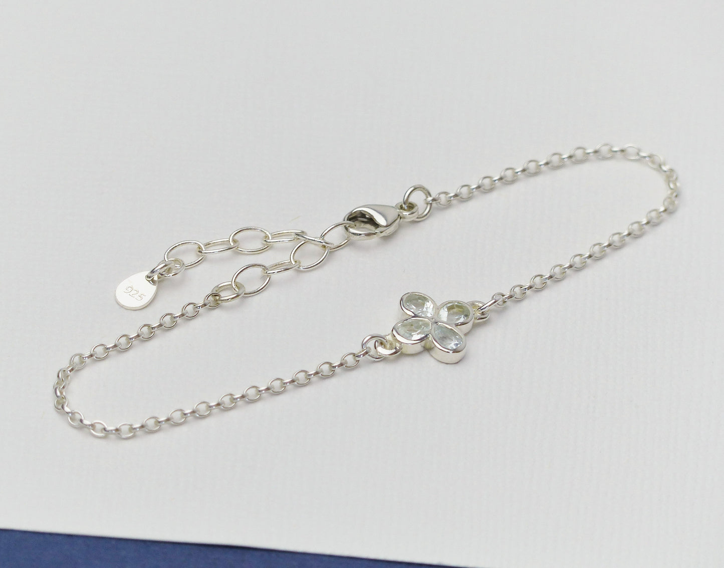Dainty Aquamarine Clover bracelet - March Birthstone